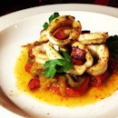 Pan-fried baby squid with peppers #squid #sgfood #european #chewy
