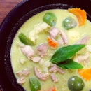Green Curry with Ba Mee