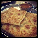 Tried Indian cuisine for the first time: Cheese prata FTW!