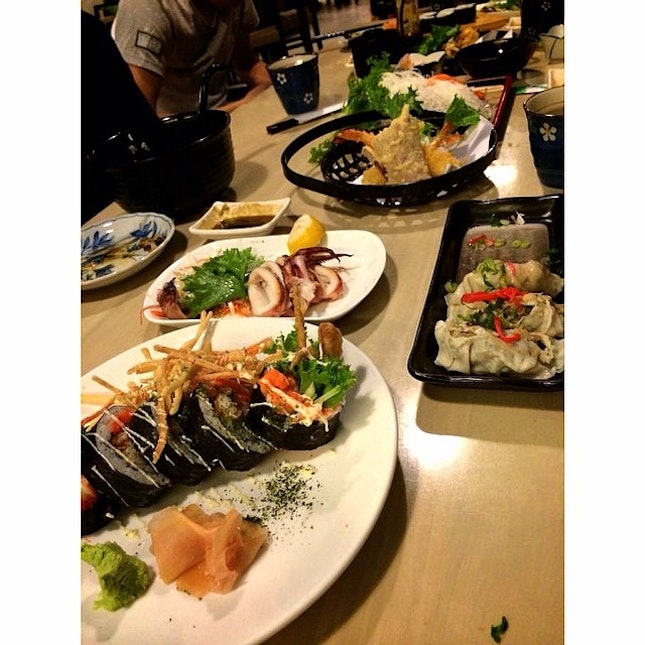 母親節晚餐？第一次try這家餐廳，sashimi超厚！😍👍 #japanese #food