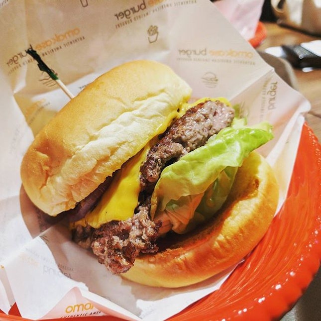 Omakase burger moved to a mache-style food court in Wisma called The Picnic.