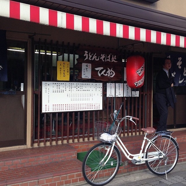 京都駅前的小店...