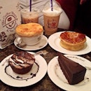 Sunday #coffee time, with iced #cappucino iced coffe #mocha and the #delicious #chickenpie #mushroom soup #chocolate fudge and chocolate cake.