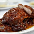 Roast goose with irresistible crisp skin and succulent meat.