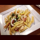 Olio mixed seafood pasta #italian #pasta #olio #seafood #katongi12 #cafe #baci
