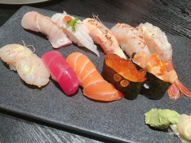 Aburi sushi platter $36