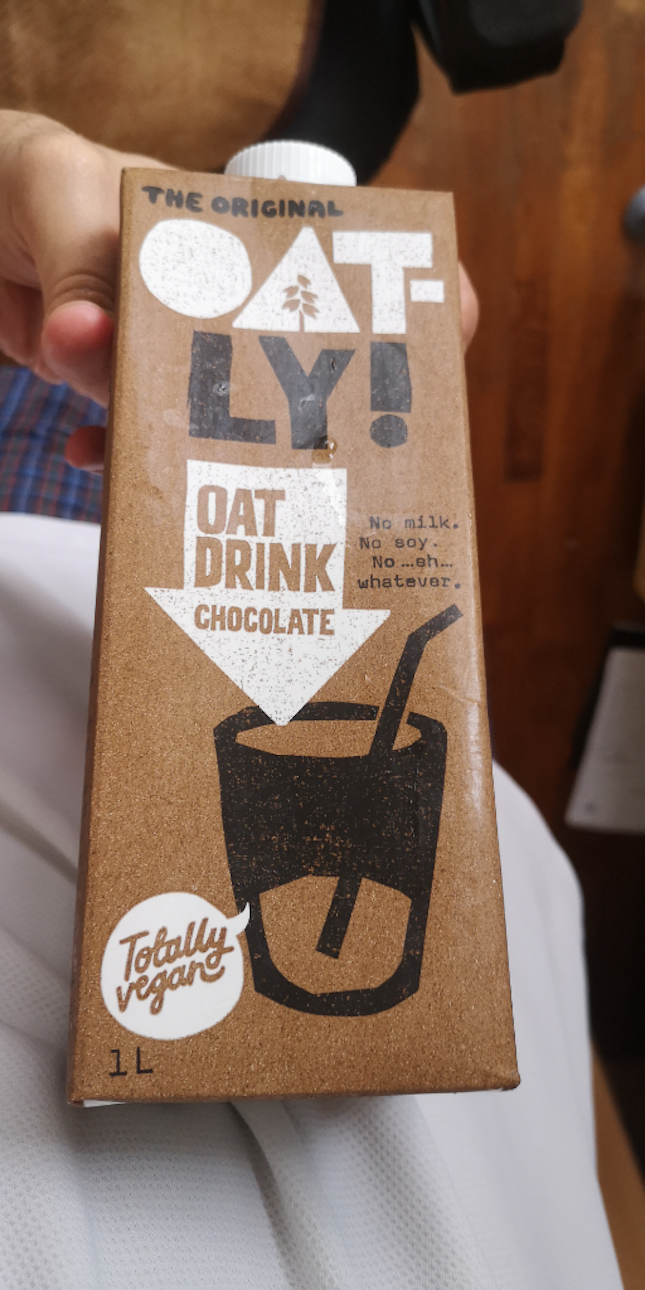 Oatly 1L chocolate drink 