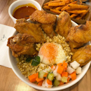 Caulirice with Fried Drummets & Wings