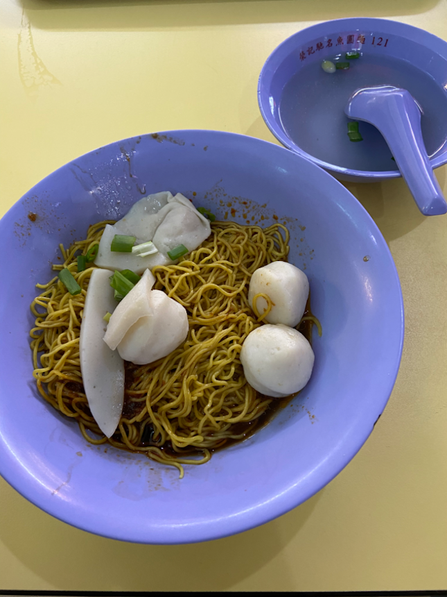 Fish ball noodles