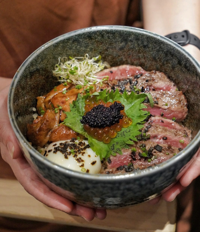 Back to @fatcowsg for their donburi, using @tripleplussg, deal one for one main.