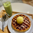 Waffle with Yuzu & Mango Sorbet