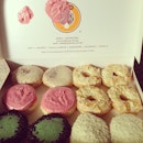 #pasalubong #boyplens #cravings #sweets #j.co #donuts #yum #anton #aaron