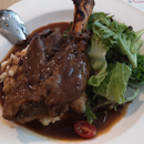The Royals Bistro (National University of Singapore)
