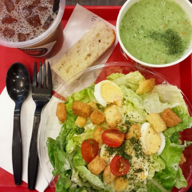 Romaine Caesar Salad Combo + Small Soup($8.80)