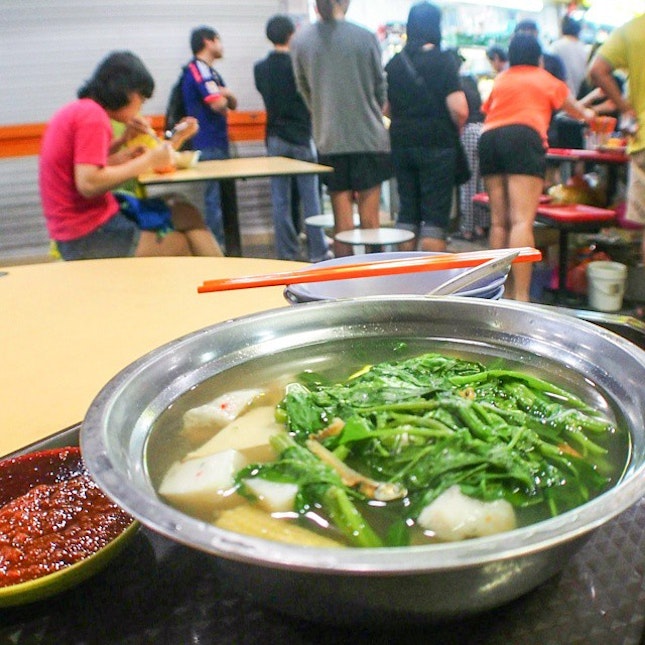 The famous "Midnight Yong Tau Foo" that opens only around midnight.