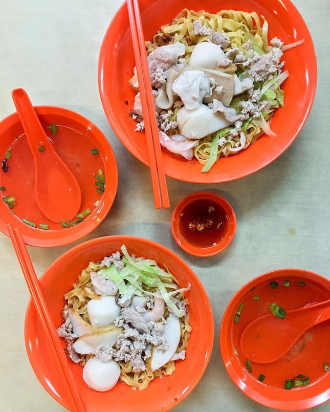 This was one Super Supper that I had to instagram/Burpple right away, immediately my favourite Mee Pok for supper now!