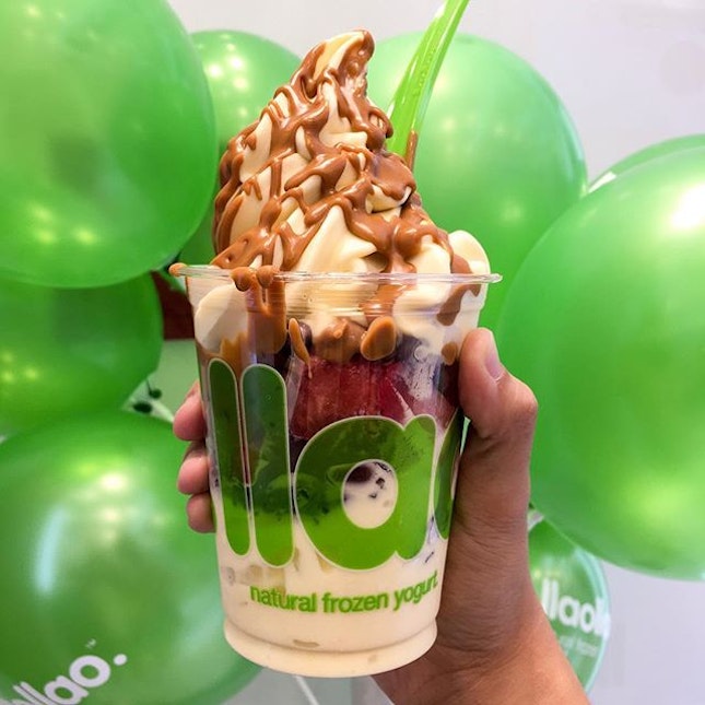 Llaollao Mango is back for a short time period - hurry get your hands on it before it mango-go-go away 🏃🏻💨