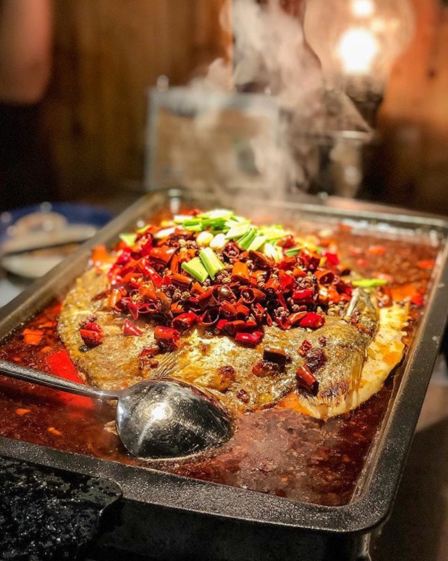 Virgin experience with this steamy pot of spicy fish - its fire will definitely warm you up from the inside of ya belly 🔥 Prices are based on the type of fish you’ve picked - our choice was the Sea Bass at $32.90.