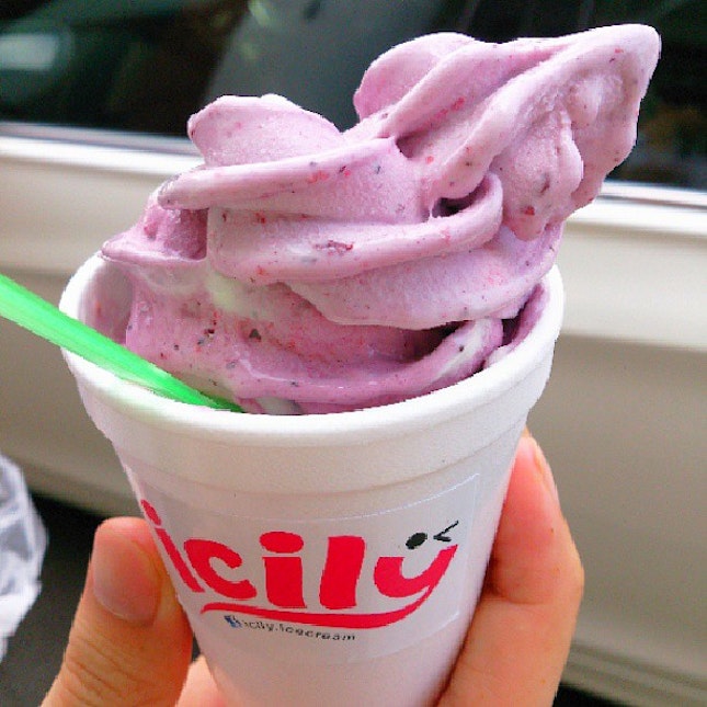 Icily Ice cream-made of frozen fresh fruits and low fat ice cream..