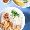 Comforting Hong Kong Porridge Infused With Local Flavours
