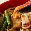 Slurp Up Robust Bowls of Curry Noodles in Ang Mo Kio