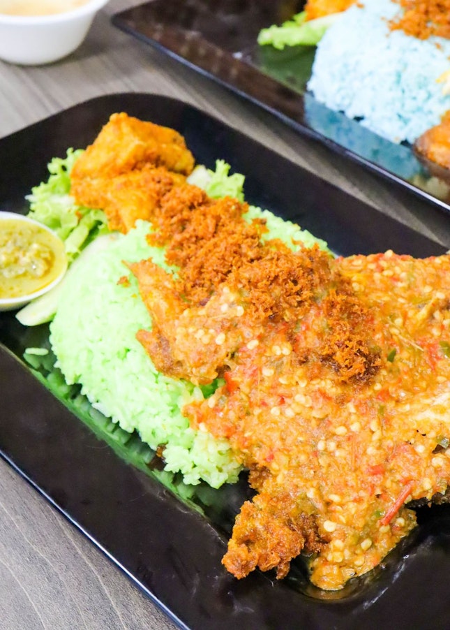 Tantalising Ayam Goreng With House-Made Sambals at Jalan Besar