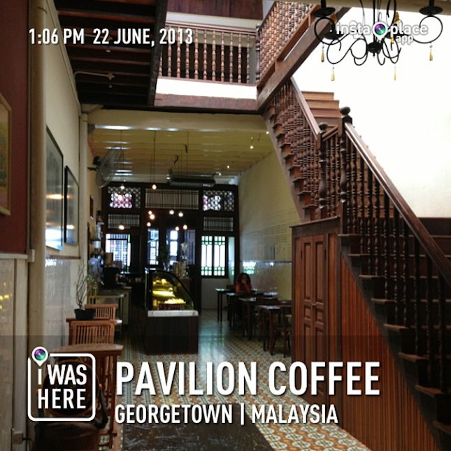 Enjoy coffee at this heritage place n onwer is very friendly..