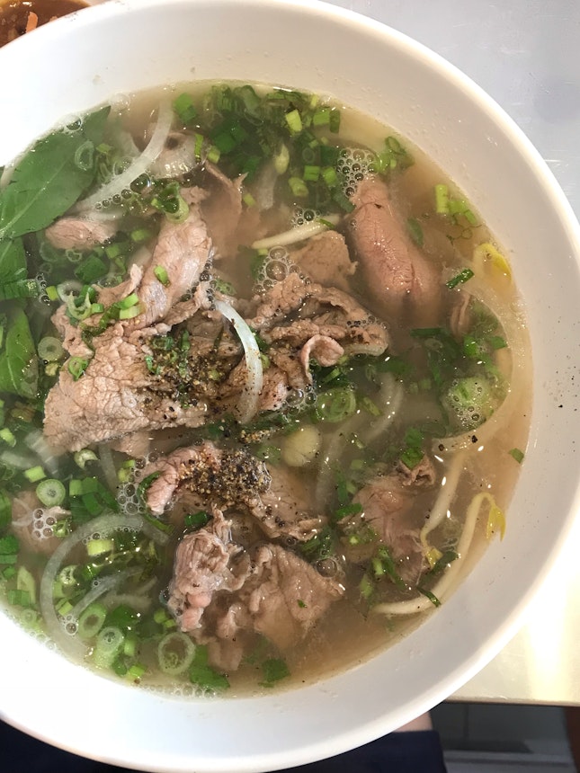 Phò Tái | Medium-Rare Beef Noodle Soup ($7.90)