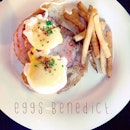 Eggs Benedict At hummerstons #robertsonquay #brunch #justlovepoachedeggs