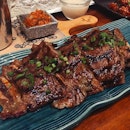 At $26 for bar snacks, @joobarsg ‘s LA style Black Angus kalbi is pricey and difficult to eat elegantly.