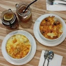 Long, earnest conversations over a hearty meal (cheese baked rice 👍) with le BFF...