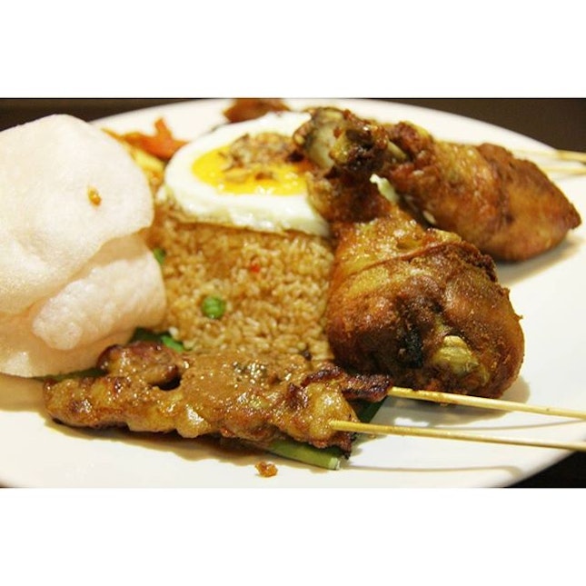 {Chef's Nasi Goreng}

It's lunch time soon!