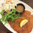 this Chicken Schnitzel looks flat and boring but trust me, it is so not!