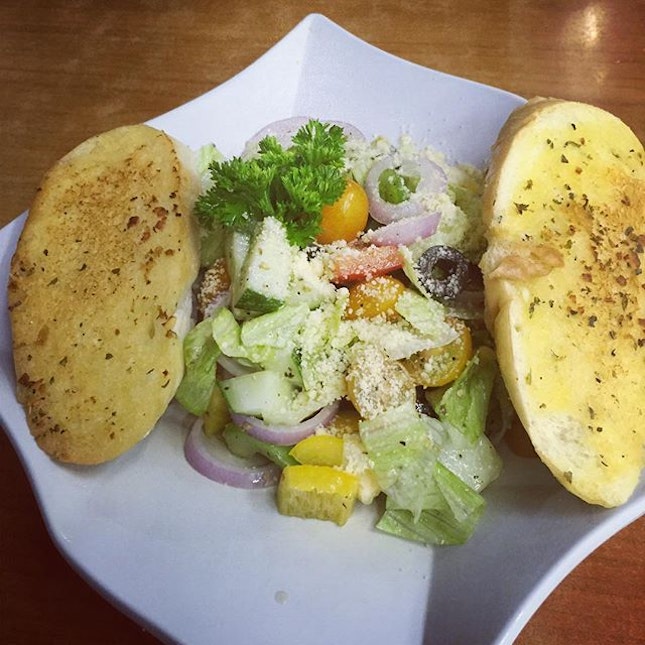 Greek salad (with Feta cheese) 🧀🍅🍌🍏🍊🍎🍋🍓🍉 #burpple #healthychoices #healthyeating #morevegetables #mybirthdaymonth