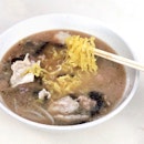 Minced Meat Noodle Soup 肉脞面汤 [$5/$6]