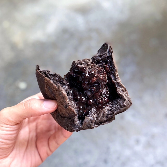 Chocolate Bun 黑眼豆豆 [$4.50]