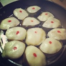 Traditional Hainanese Kueh is #mumsbestdish I've only seen it at 珠金 at Joo Chiat and it sure doesn't match up to mom!