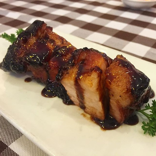 #throwback to sweet sticky Char Siew at #boontongkee in #balestier
.