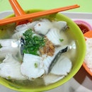 Finally tried the legendary han Kee fish soup at amoy on our off day!