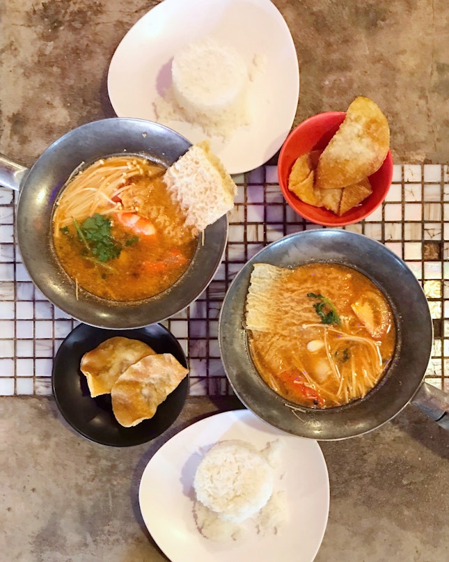 Tom Yum Seafood Soup (Set Lunch)