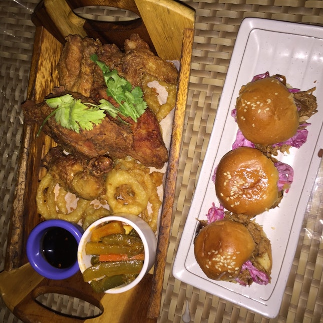 Shrimp Paste Chicken And Pulled Pork Knuckle Sliders Yum! 
