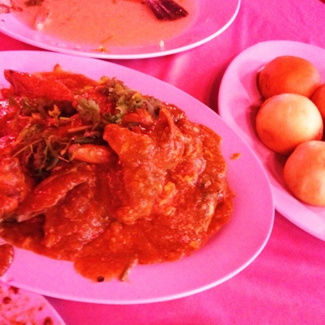 Chili Crabs and Fried Mantou