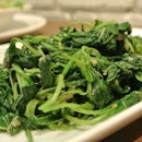 Sautéed spinach with garlic.