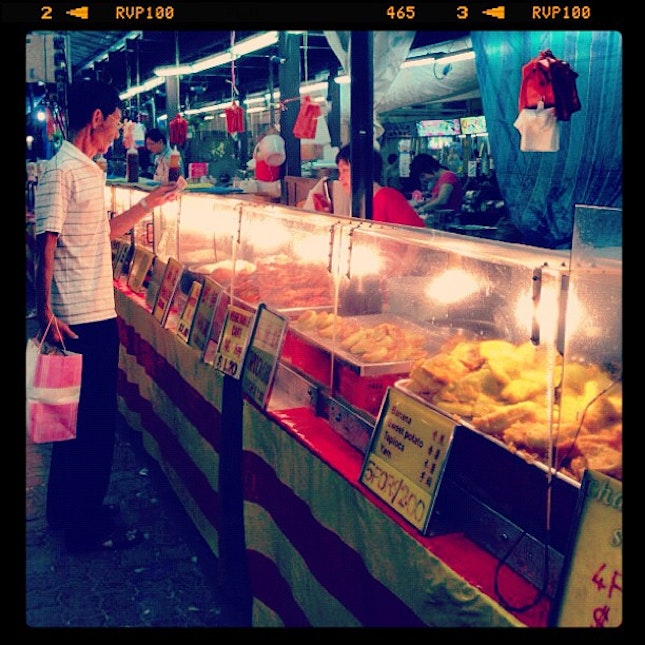 #singapore #pasarmalam #nightmarket #street #makeshift #food #stalls