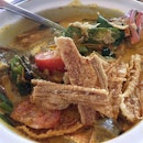 Curry fish head #sgeats #followme #foodblogger #singaporefood #delicious #yummy #foodgasm #foodstamping #sgfood #foodoftheday #foodporn #burpple #foodspotting #fatdieme #foodgasm #instafood #openricesg #justeat #foodphotography #8dayseatout #instasg #umakemehungry #lifeisdeliciousinsg #foodblogs #nomnomnom