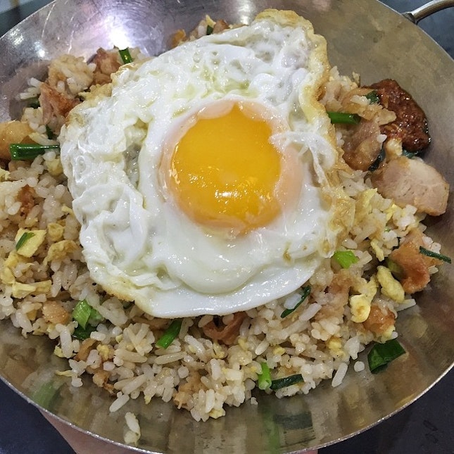 Chicken Fried Rice from May Hwa Food Court ($4.50 + $0.60 for fried egg).