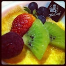 Creme brulee 😍 #dessert #sugar #fruits