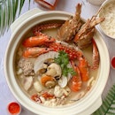 XXL Seafood Soup ($38 + $6 for 2x Japanese Scallops)
