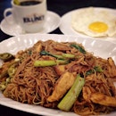 Give This Hainanese Fried Beehoon A Try ($4.65)