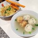 Teochew Meatball Noodles ($5 / $6 with Lime Juice)